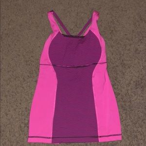 women’s lululemon pink tank top size 4